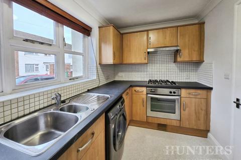 1 bedroom flat for sale, William Street, Carshalton