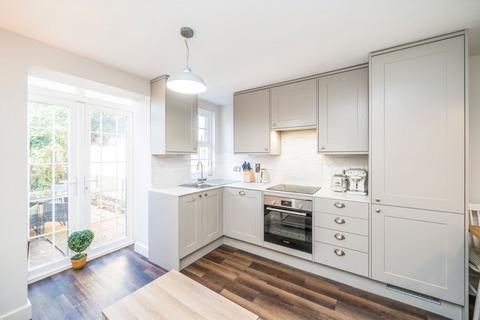 undefined, Kenchester Close, London SW8