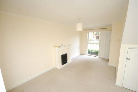 2 bedroom terraced house to rent, Aldridge Close, Chelmsford, CM2