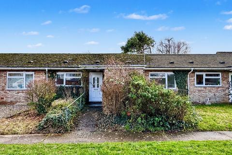 2 bedroom terraced bungalow for sale - St. Thomas Close, Hinton Waldrist, SN7
