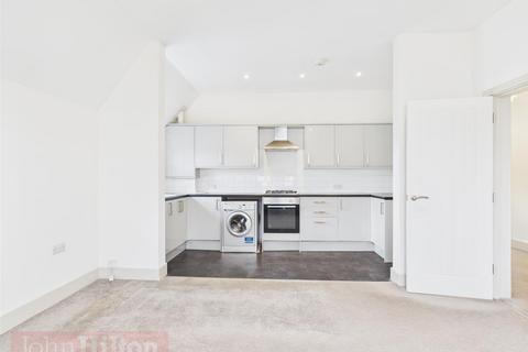 2 bedroom flat to rent, High Street, Rottingdean, Brighton