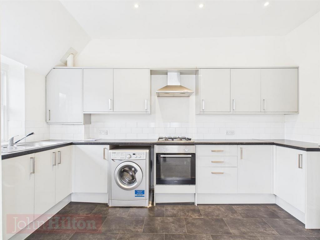 CAM02534 G0-PR0623-STILL011.jpg