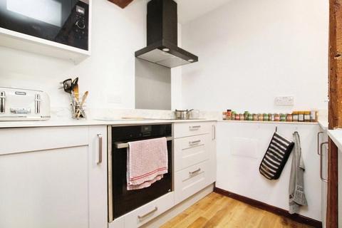 2 bedroom flat to rent, Stokebridge Maltings, Dock Street, Ipswich