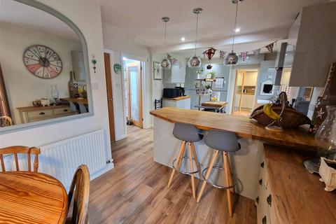 undefined, Deer Park Crescent, Tavistock