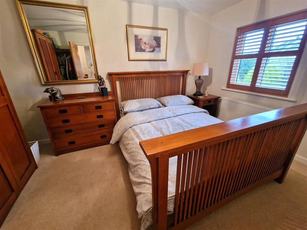 Bedroom 2.jpg