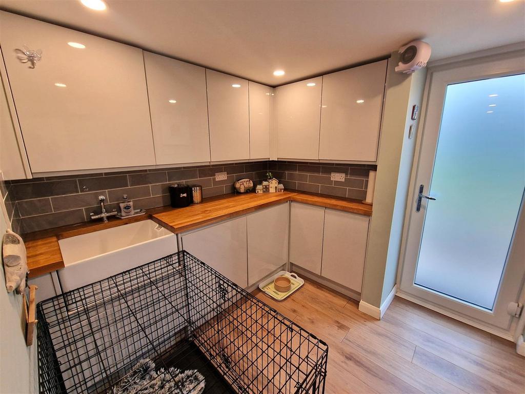 Utility Room.jpg