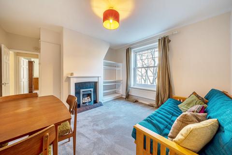 3 bedroom flat for sale, Lockwood House, Kennington Oval, SE11