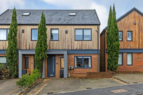 undefined, Queens Road, Winchester, SO22
