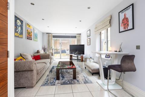 undefined, Queens Road, Winchester, SO22
