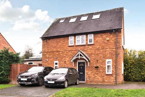 4 bedroom semi-detached house for sale, Newdigate Road East, Harefield Village, Middlesex