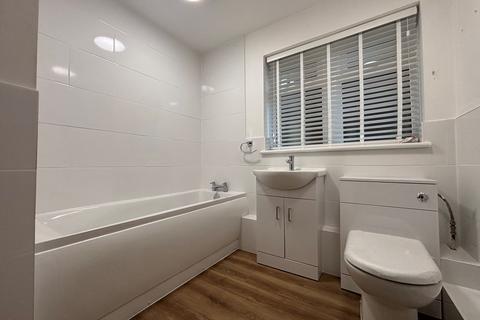 2 bedroom flat to rent, Hatherley Crescent, Sidcup, DA14