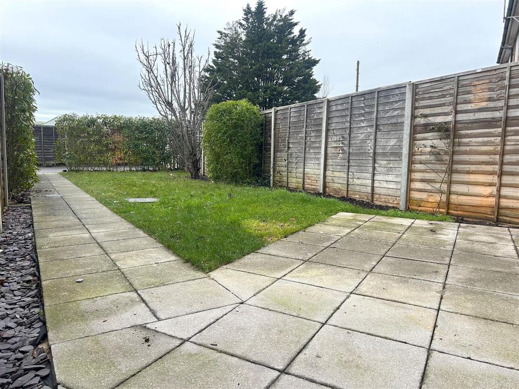 Garden 2.jpg