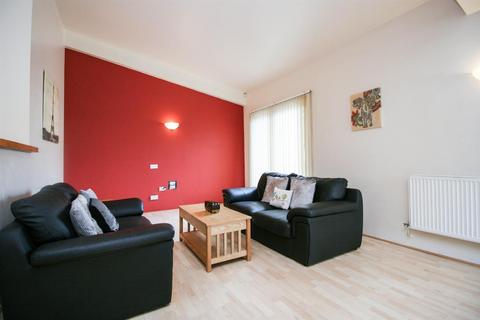 undefined, Dakota, Grosvenor Street West