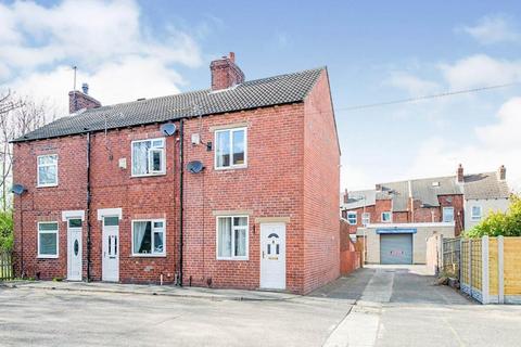 2 bedroom terraced house to rent, Swiss Street, Castleford