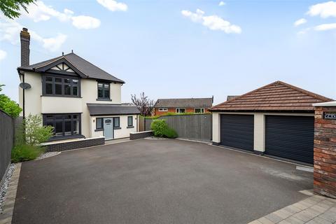 4 bedroom detached house for sale, Holyhead Road, Telford TF1