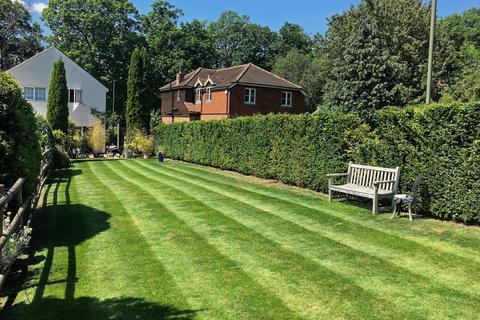 3 bedroom semi-detached house for sale, Fox Lane, Keston, BR2