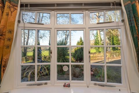 3 bedroom semi-detached house for sale, Fox Lane, Keston, BR2