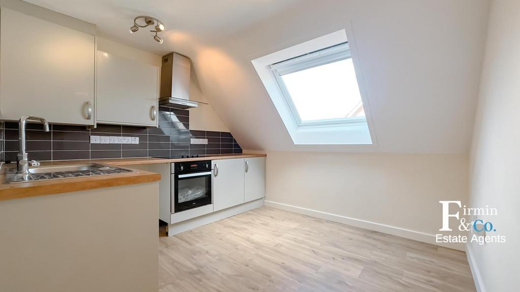 Kitchen/Lounge