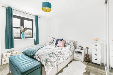 2 bedroom apartment for sale, Great North Road, Hatfield, Hertfordshire, AL9