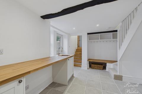 4 bedroom detached house to rent, Singleborough, Milton Keynes, MK17