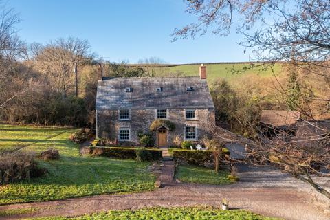 undefined, Little Llanthomas, Penyclawdd, NP25