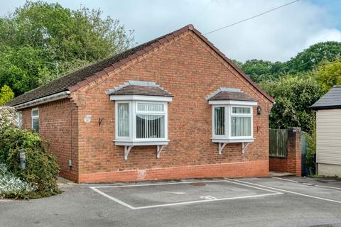undefined, Linthurst Newtown, Blackwell, B60