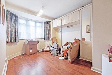 undefined, Sandringham Crescent, Harrow HA2
