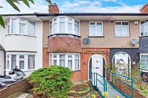 4 bedroom terraced house for sale, Sandringham Crescent, Harrow HA2