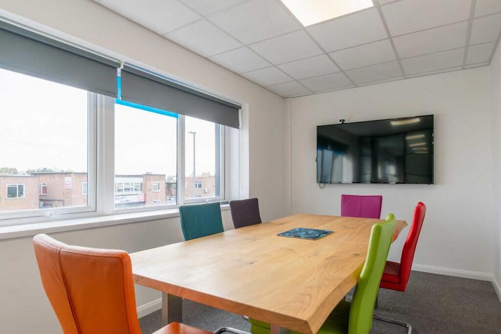 Meeting room 2.jpeg