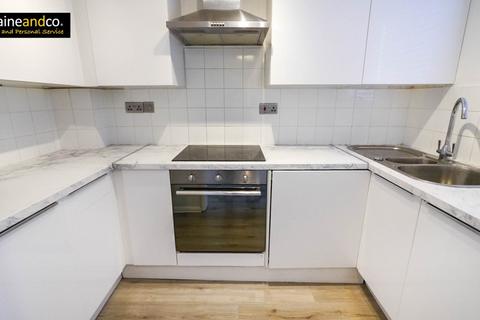 2 bedroom semi-detached house for sale, Lime Close, Stevenage