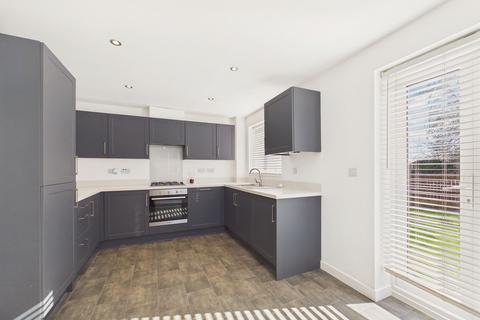 3 bedroom detached house for sale, Elm Road, Blaydon-On-Tyne, NE21