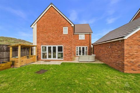 undefined, Sandyford Avenue, Burton-On-Trent DE13