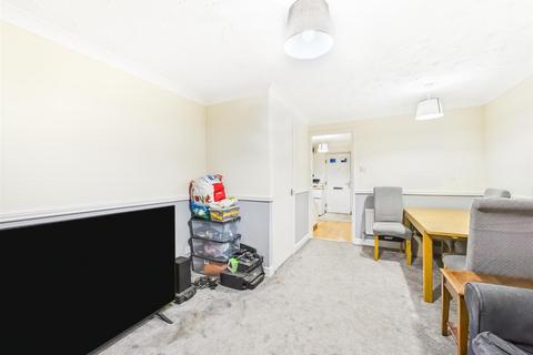 2 bedroom terraced house for sale, Pearson Close, Aylesbury HP19