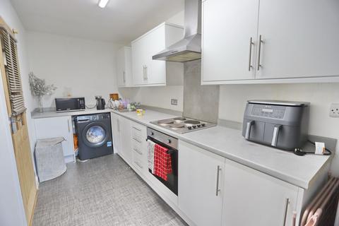 2 bedroom apartment for sale, Bury New Road, Salford, Greater Manchester, M7 4WG