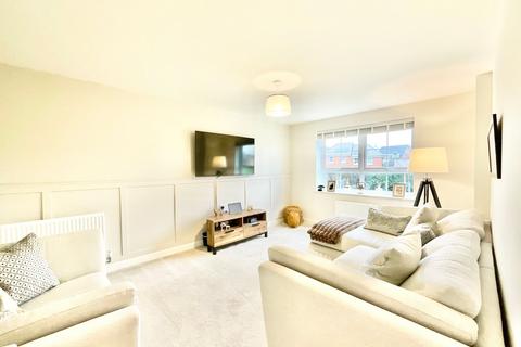 4 bedroom detached house for sale, Dowling Road, Uttoxeter ST14