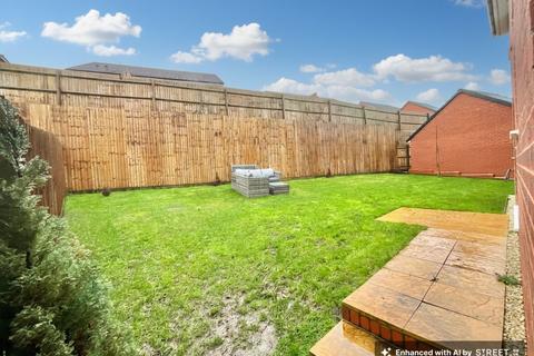 4 bedroom detached house for sale, Dowling Road, Uttoxeter ST14