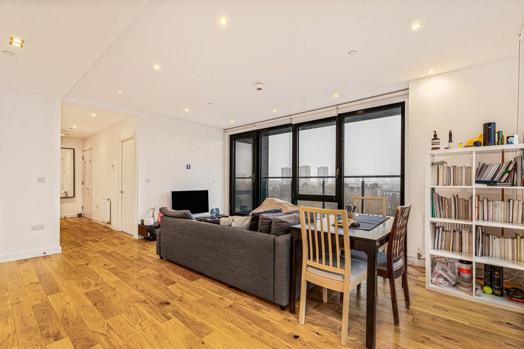 Reception/Kitchen
