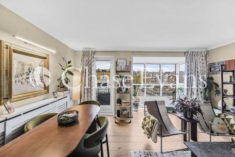 1 bedroom flat for sale, Queen Of Denmark Court, Rotherhithe, London, SE16