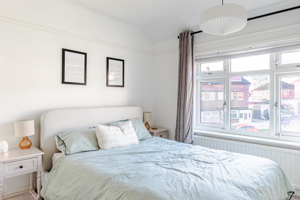Bedroom1a
