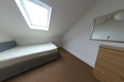 5 bedroom flat to rent, Radnor Street, Kelvingrove, Glasgow