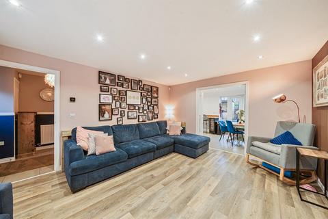 4 bedroom detached house for sale, Moseley Beck Crescent, Cookridge