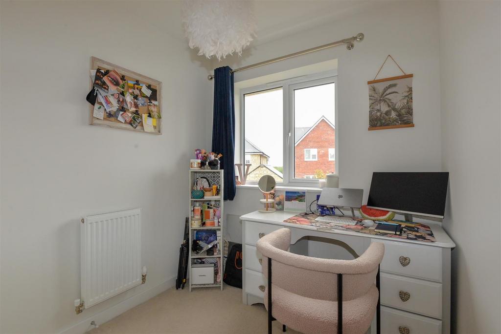 Bedroom3 1.jpg