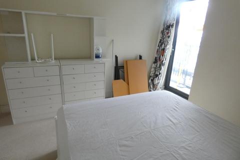 3 bedroom apartment to rent, Parkview Apartments Chrisp Street, London E14