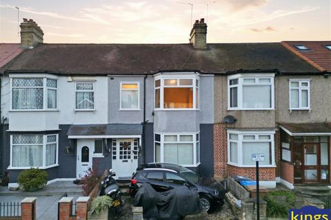 3 bedroom terraced house for sale, Guildford Road, Walthamstow
