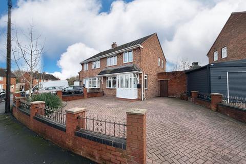 2 bedroom semi-detached house for sale, Charles Road, Brierley Hill DY5