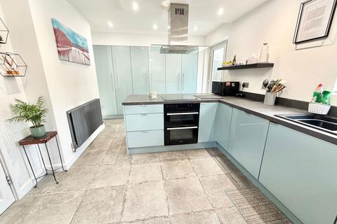 2 bedroom semi-detached house for sale, Charles Road, Brierley Hill DY5