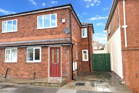 2 bedroom semi-detached house for sale, Milner Road, East Yorkshire YO16