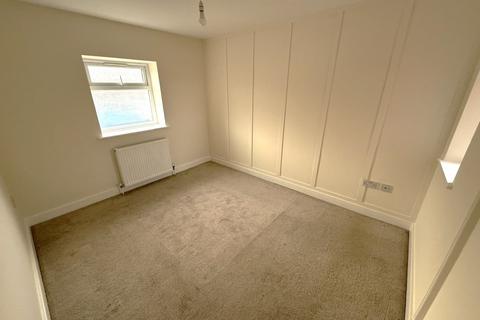 2 bedroom semi-detached house for sale, Milner Road, East Yorkshire YO16