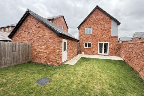 undefined, Hill Crest Road, Burton on Trent DE13