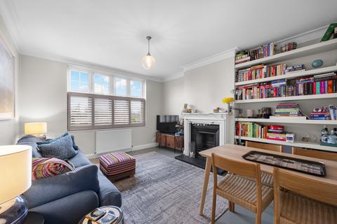 Portsmouth Road, Surbiton KT6